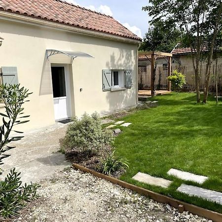 פלורק Petite Maison Avec Jardin Au Calme מראה חיצוני תמונה