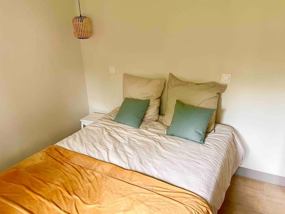 פלורק Petite Maison Avec Jardin Au Calme מראה חיצוני תמונה